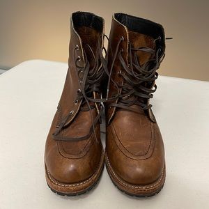 Red Wing Clara Women’s heeled ankle boot Brown 8.5